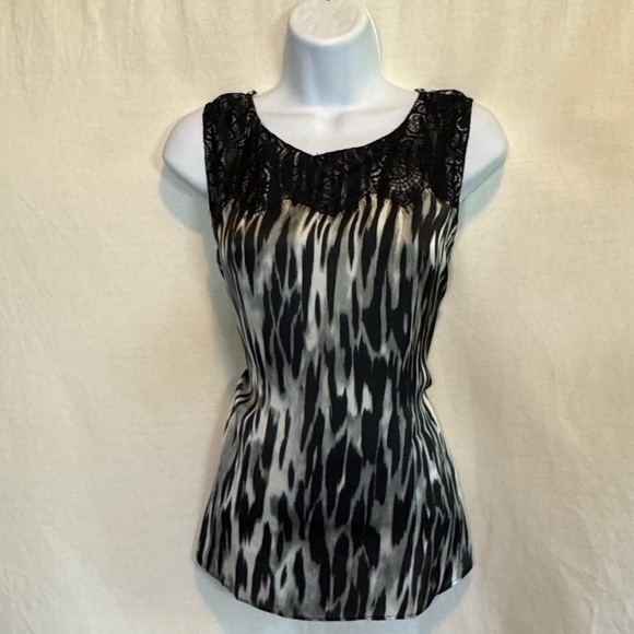 F-37 Anne Klein Black White & Gray Lace Trim Sleeveless Pullover Blouse Size L‎ - Picture 1 of 13